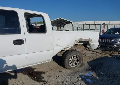 2005 Chevrolet Silverado 2500Hd Work Truck from USA, damaged, VIN 1GCHK29U85E189845